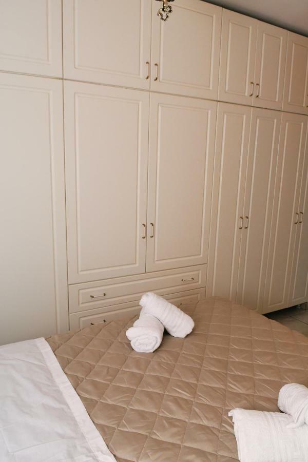 Mariza'S Apartment Kavála ภายนอก รูปภาพ
