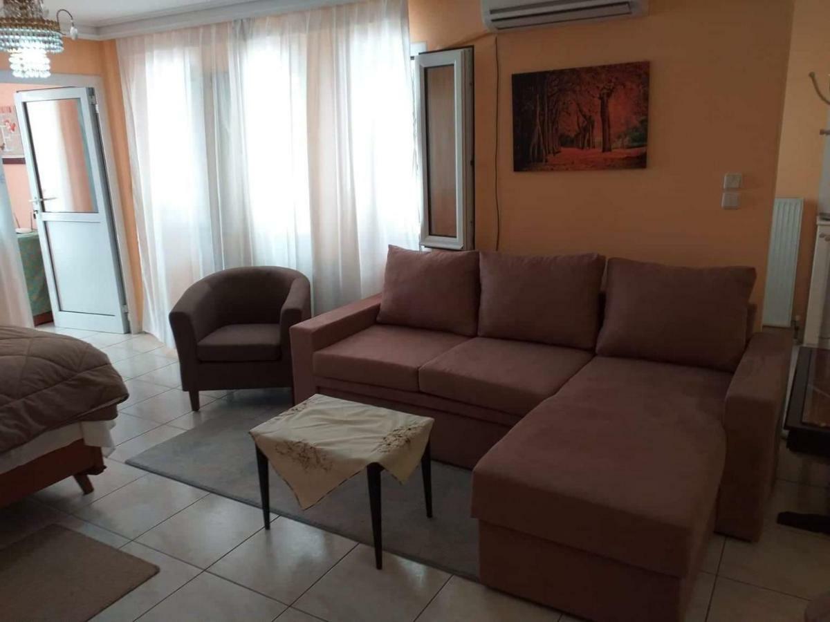 Mariza'S Apartment Kavála ภายนอก รูปภาพ